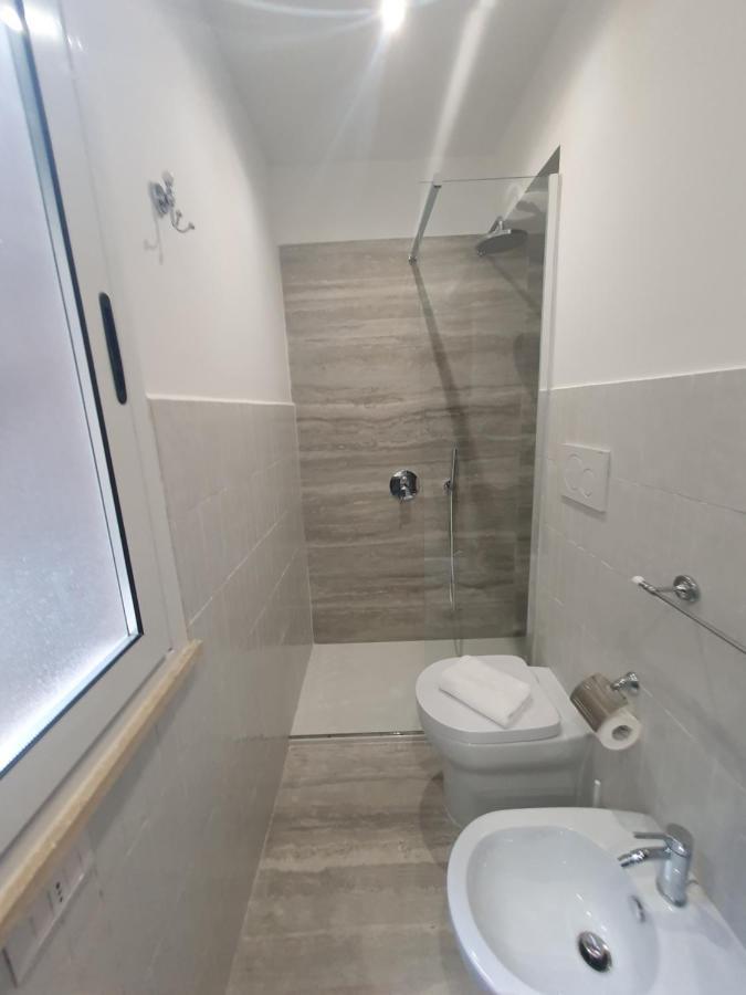 Charming Frattina - 2 Bathrooms New Apartment Рим Экстерьер фото